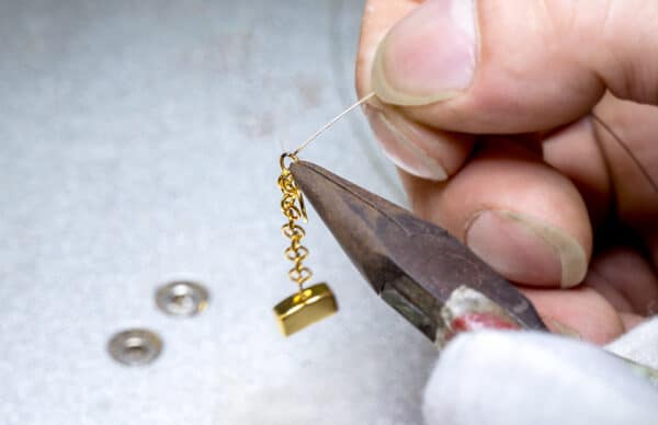 Types of Jewelry Findings Explained: Clasps, Earrings, and More | Zearrow